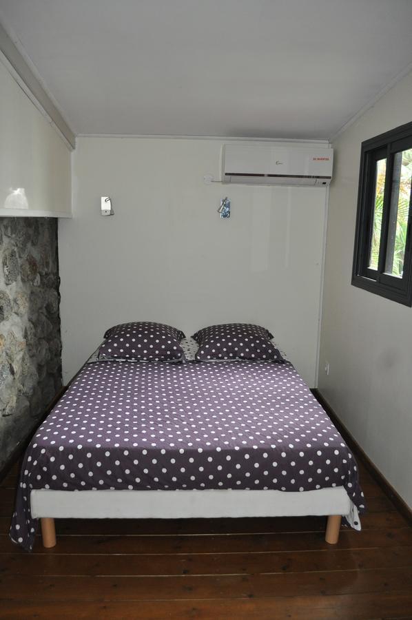Saint-Gilles-les Hauts Ti Joli Caz En Bois 아파트 외부 사진